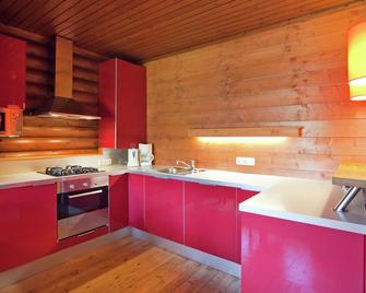Quaint Chalet in Wörgl-boden With Private Garden and Terrace - Wörgl - Küche