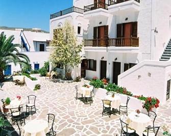Galaxy Pension - Αμοργός