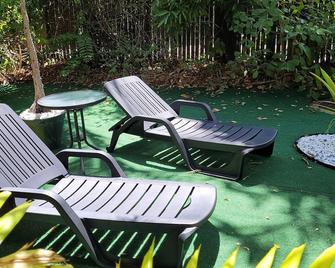Travellers Paradise - Cairns - Patio