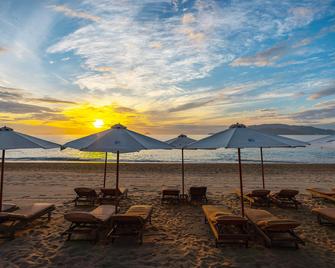 Intercontinental Residences Nha Trang By IHG - Nha Trang - Beach