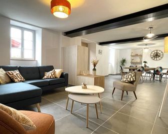 Kurutxeta handi - Lasa - Sala de estar