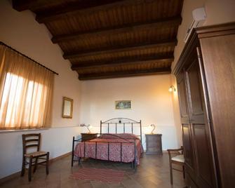 Agriturismo Antichi Granai - Calatafimi-Segesta - Schlafzimmer