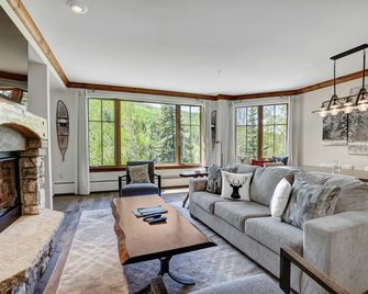 Elkhorn Lodge - Avon - Bedroom
