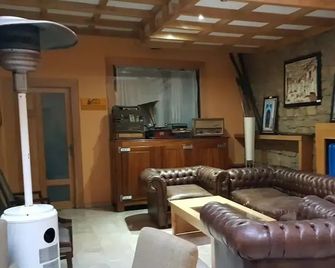 Grand Hotel Ifrane - איפראן - סלון