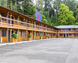 Motel 6 Gold Beach - Gold Beach - Building