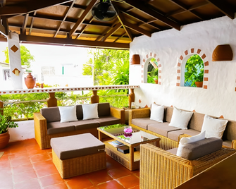 Steps Garden Resort - Puerto Galera - Patio