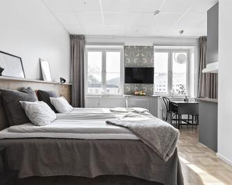 فورنوم أبارت هوتل ستوكهولم بروما - ستوكهولم - غرفة نوم