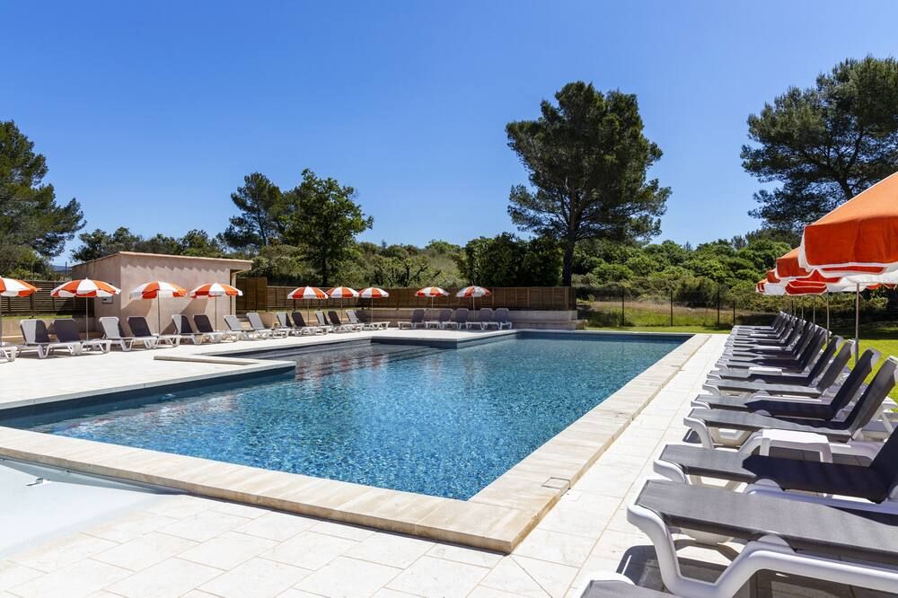 Grand Prix Hôtel & Restaurant - Le Castellet - Басейн