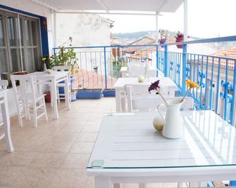 Kelebek Butik Pansiyon - Ayvalık - Balcón