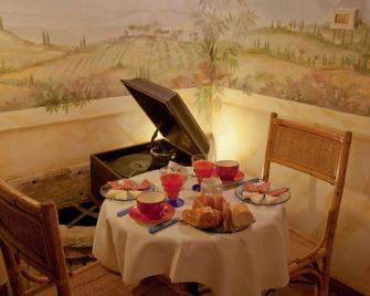 Antica Torre - Siena - Dining room