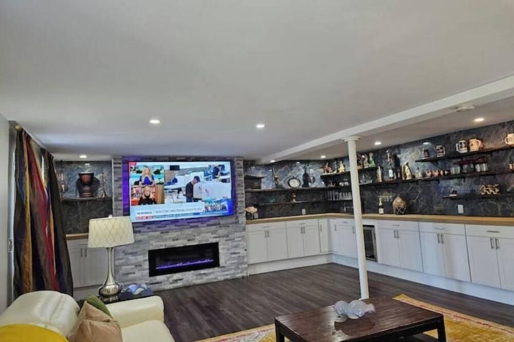 Hilltop Retreat - נאשוויל - בר