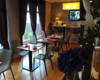 هوتل لو كامبرون - نانت - مطعم