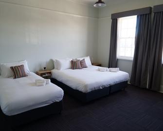 Rosehill Hotel - Parramatta - Slaapkamer