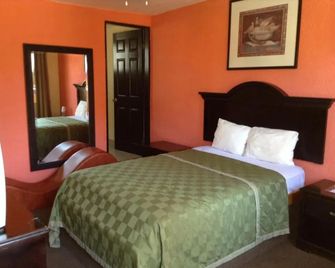 Hotel Agora - Ensenada