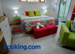 Milly's Touch B&B Studios - Roodepoort - Habitación