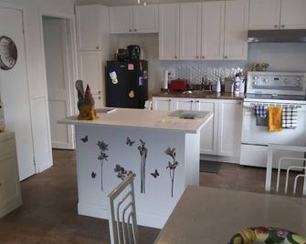 Près du fleuve - Rimouski - Kitchen
