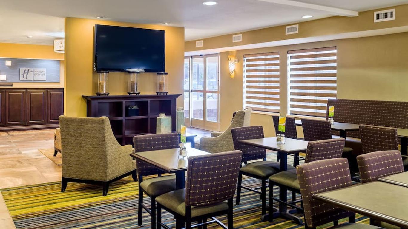 Holiday Inn Express & Suites Sandy - South Salt Lake City