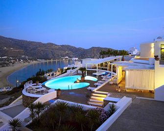 Levantes Ios Boutique Hotel - Mylopotas - Pool