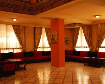 Hôtel Nouzha La perle du tourisme - פז - סלון