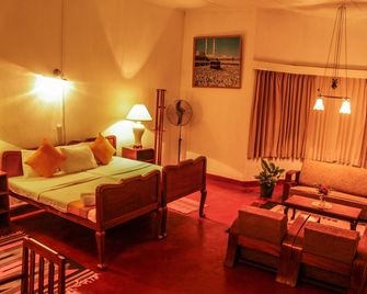 Hatale Tea Estate Bungalow - Panwila