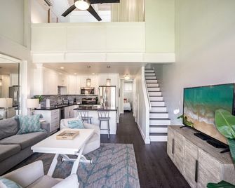 Luana Kai C306 by Coldwell Banker Island Vacations - Kihei - Sala de estar