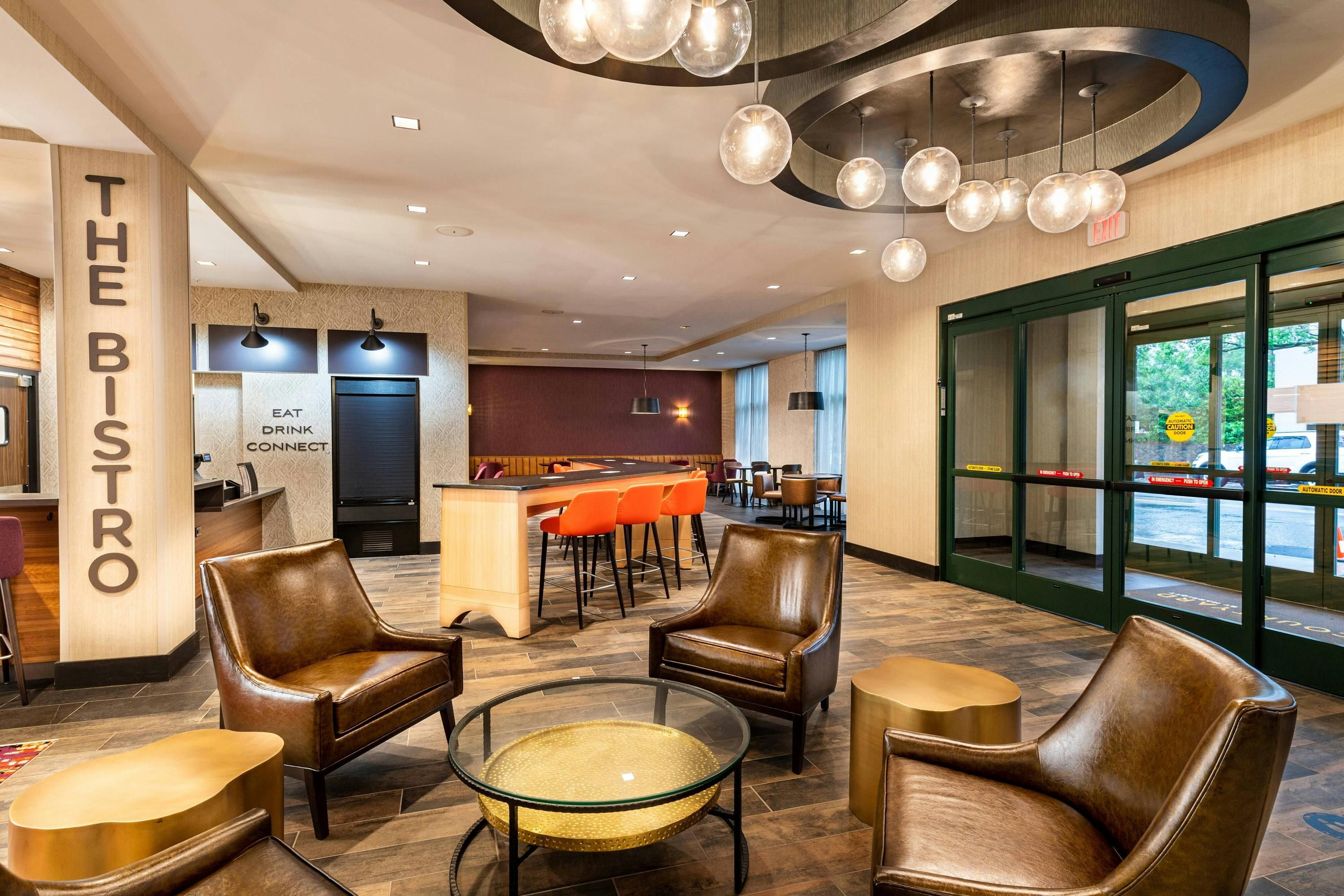 Courtyard by Marriott Winston-Salem Downtown - Winston-Salem - Salónek