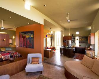 Modern Mexican Home With Panaramic Ocean View - Cabo Pulmo - Living room