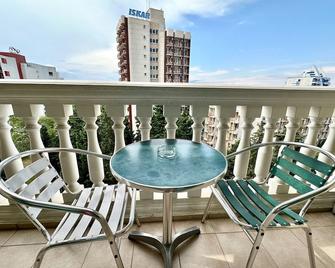 Menada Miramar Palace Apartments - Nesebar - Balcony