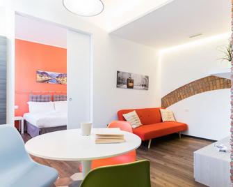 Italianway-Ciaia - Milán - Sala de estar