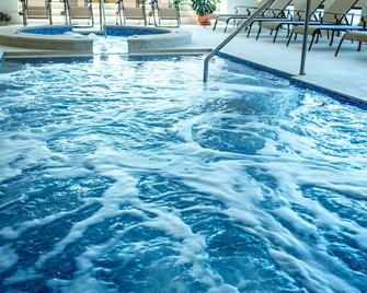 Grand Hotel Minerva Resort & Spa - Baile Herculane - Pool
