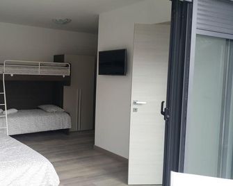 City Center Rooms - プーラ - 寝室