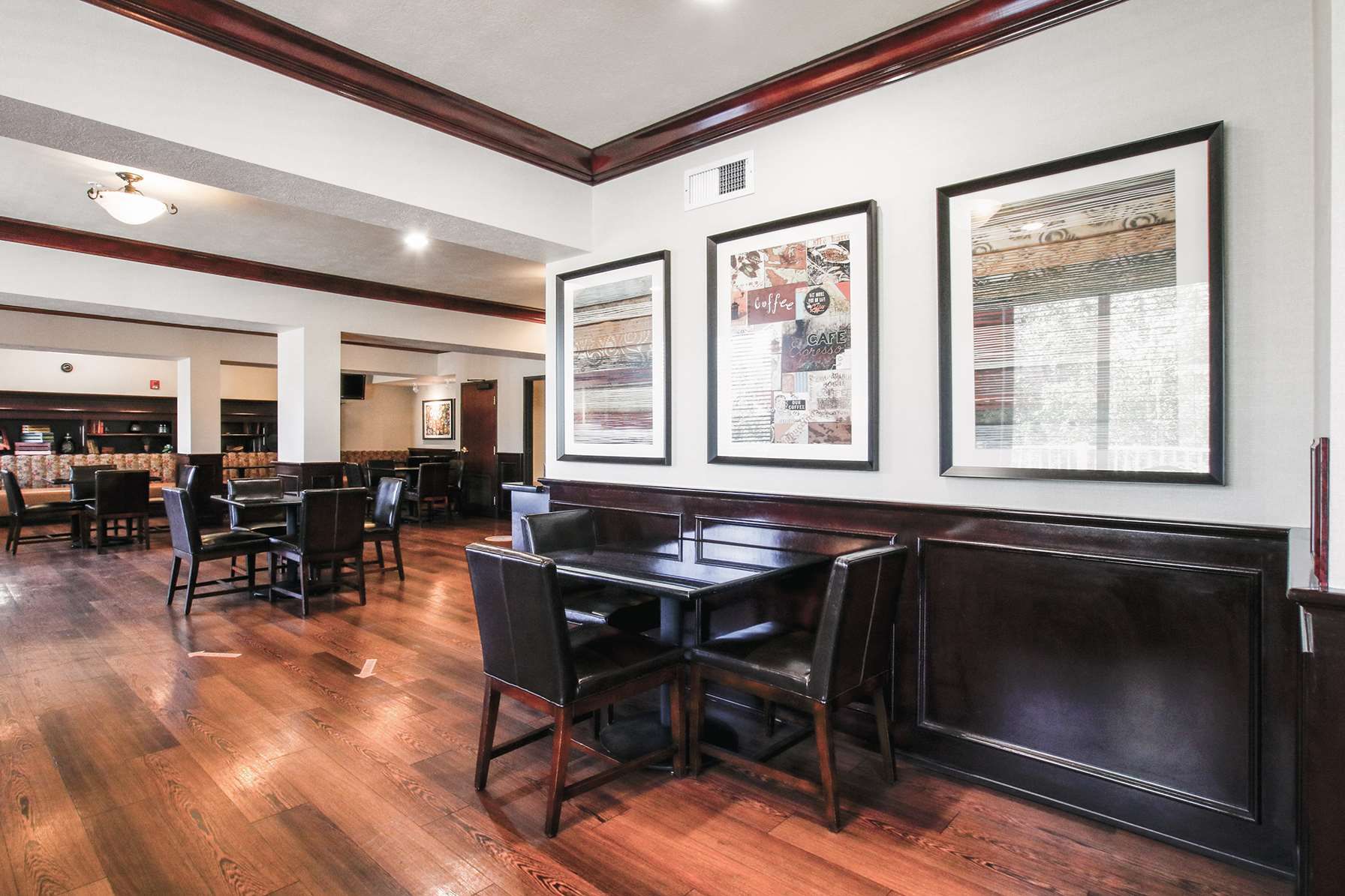 Oxford Suites Spokane Valley - ספוקיין - מסעדה