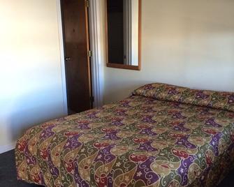 Colonial Motel - Gallup - Bedroom