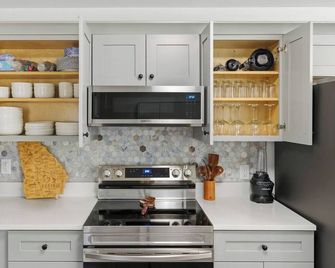Kingbeds+base10min+hwy84+chefkitchen+spa Showers - Hinesville - Kjøkken