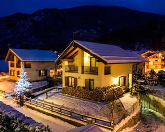 Trilly Bed & Breakfast - Oulx - Edificio