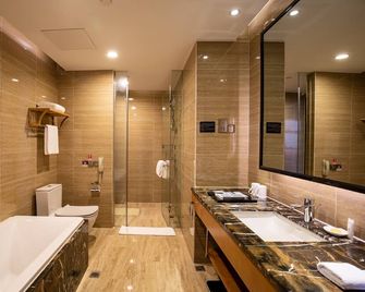 Zhangjiajie Huatian Hotel - Zhangjiajie - Baño