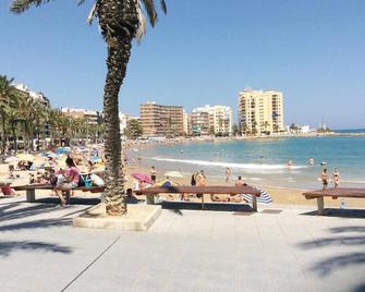 Beautiful Apartment In Torrevieja - Torrevieja