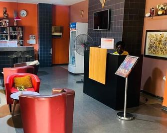 Hotel Saint-Jean - Cotonou - Front desk