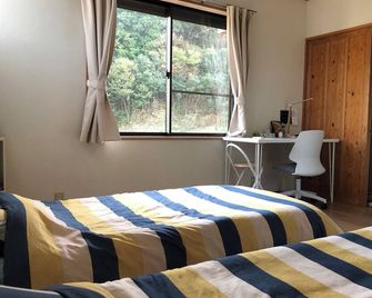Share Creative&Bed adonoan - Takeo