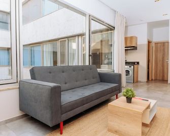 Brassbell l Zamalek l Jeddah Tower - קהיר - דלפק קבלה