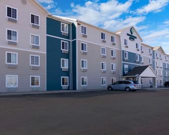 WoodSpring Suites Champaign near University - Champaign - Gebäude