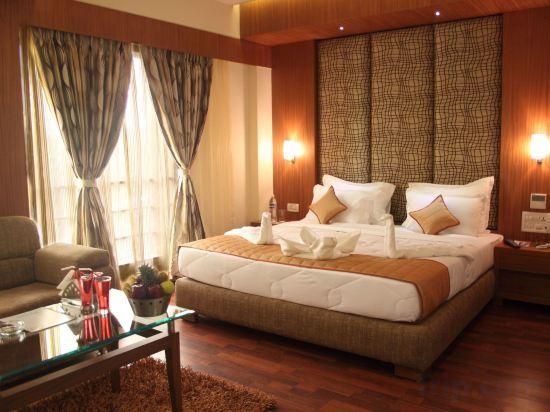 بريستين ريزيدينسي - أحمد أباد - غرفة نوم