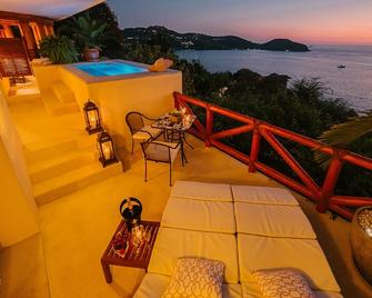 Tentaciones Hotel & Lounge Pool - Adults Only - Zihuatanejo - Balcony