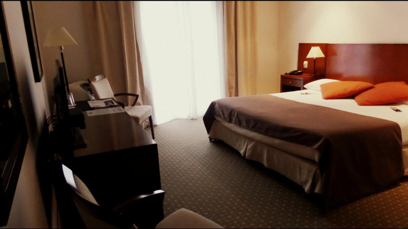 Elegance Hotel Tandil