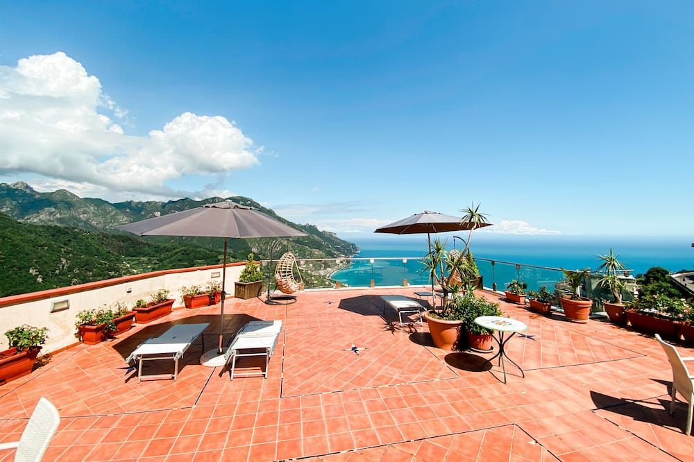 هوتل بوناديز