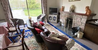 Aslaich - Inverness - Living room