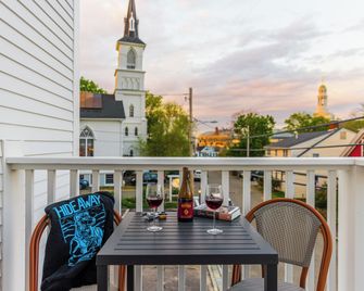 Eagle House Motel - Rockport - Balcón