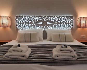 Niki Apartments - Makry Gialos - Bedroom