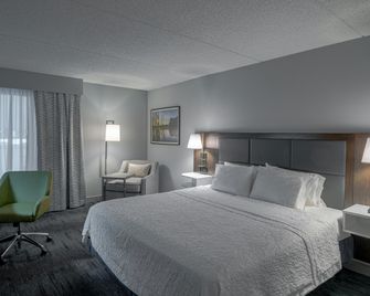 Hampton Inn Waldorf - Waldorf - Schlafzimmer