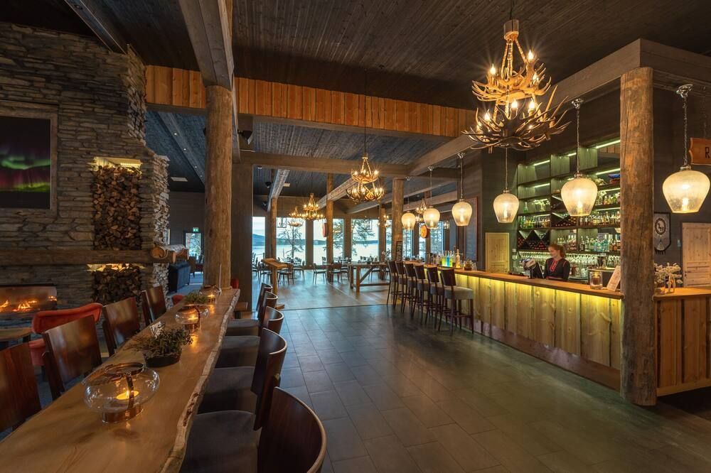 Wilderness Hotel Inari & Igloos - Inari - Bar